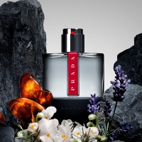 Prada Luna Rossa Carbon